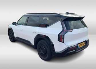 Voertuigafbeelding 2