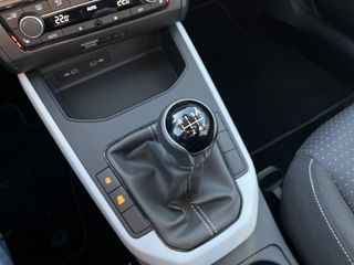 Voertuigafbeelding 19