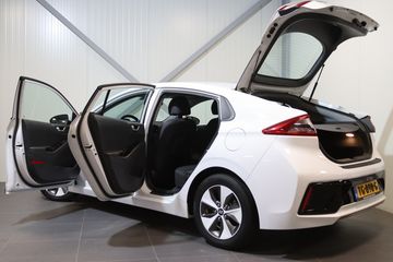 Voertuigafbeelding 3