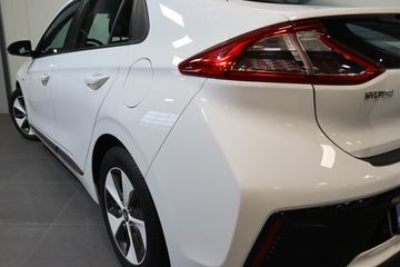 Voertuigafbeelding 4