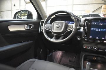 Voertuigafbeelding 12