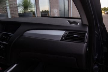 Voertuigafbeelding 36