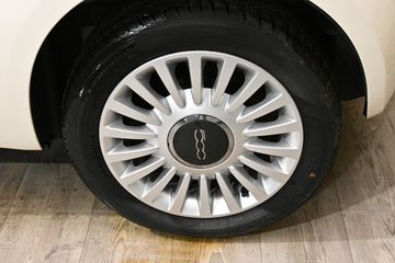 Voertuigafbeelding 14