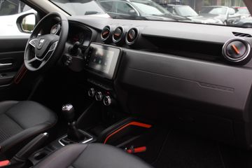 Voertuigafbeelding 12