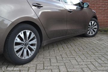 Voertuigafbeelding 12