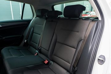 Voertuigafbeelding 35