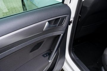 Voertuigafbeelding 44