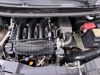 Voertuigafbeelding 9