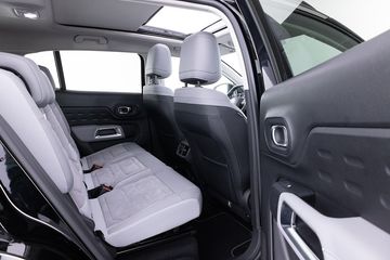 Voertuigafbeelding 7