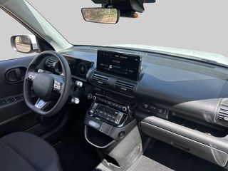 Voertuigafbeelding 12