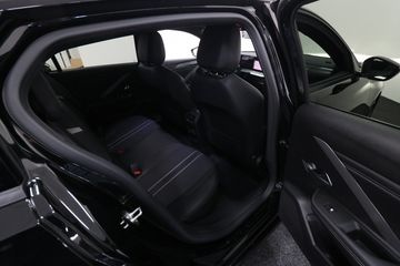 Voertuigafbeelding 27