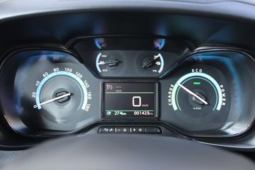 Voertuigafbeelding 12