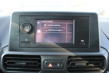 Voertuigafbeelding 26