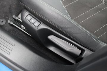 Voertuigafbeelding 13