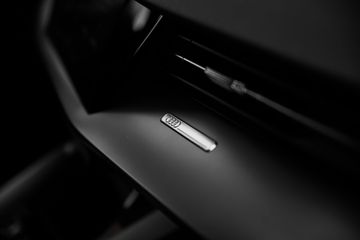 Voertuigafbeelding 12