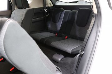 Voertuigafbeelding 17