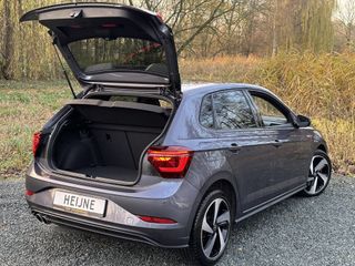 Voertuigafbeelding 8