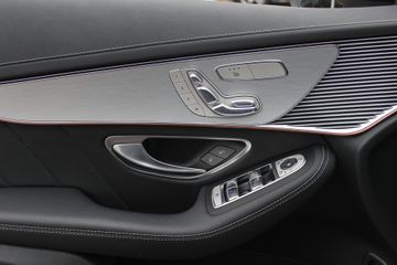 Voertuigafbeelding 37