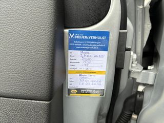 Voertuigafbeelding 24