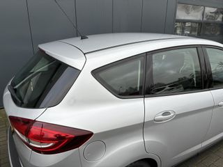 Voertuigafbeelding 44