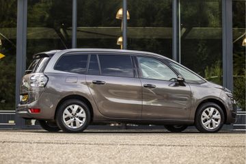 Voertuigafbeelding 4