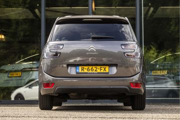 Voertuigafbeelding 5