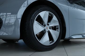 Voertuigafbeelding 7