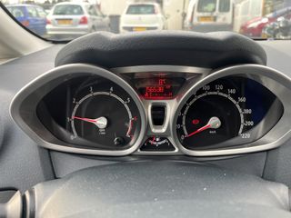 Voertuigafbeelding 7