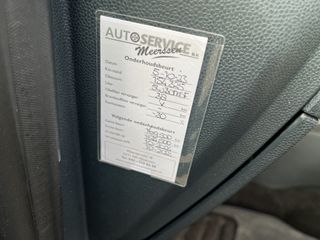 Voertuigafbeelding 8