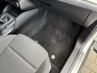 Voertuigafbeelding 31