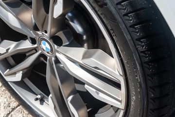 Voertuigafbeelding 13