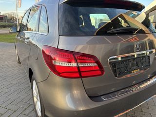 Voertuigafbeelding 36