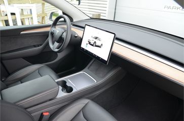 Voertuigafbeelding 10