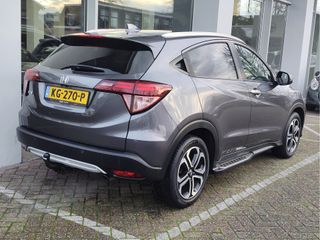 Voertuigafbeelding 4