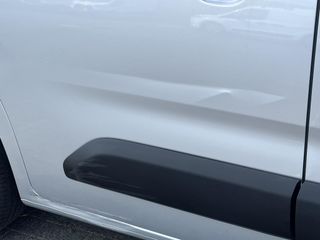 Voertuigafbeelding 35