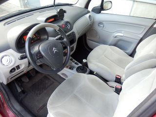 Voertuigafbeelding 3