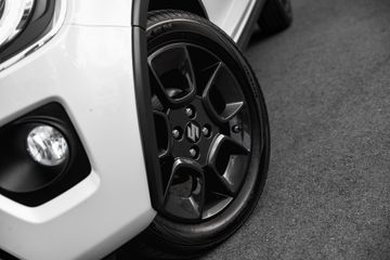 Voertuigafbeelding 4