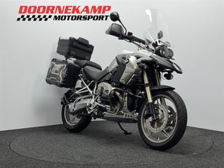 Voertuigafbeelding 2