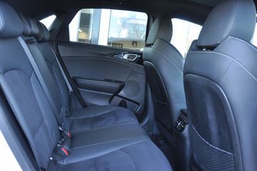 Voertuigafbeelding 21