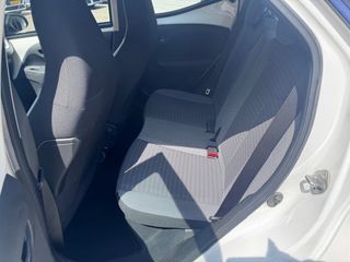 Voertuigafbeelding 15