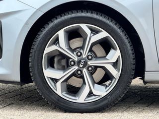 Voertuigafbeelding 17