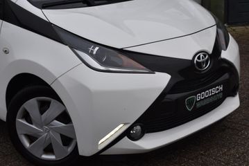 Voertuigafbeelding 6