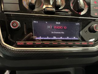 Voertuigafbeelding 8