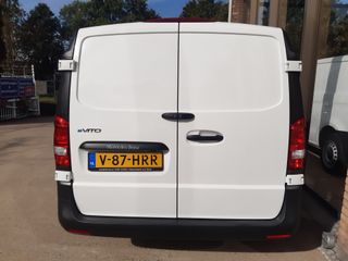 Voertuigafbeelding 5