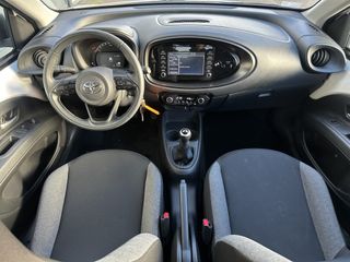 Voertuigafbeelding 11