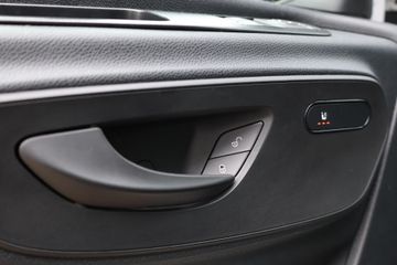 Voertuigafbeelding 37