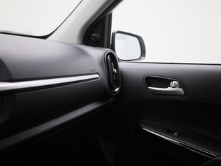 Voertuigafbeelding 21