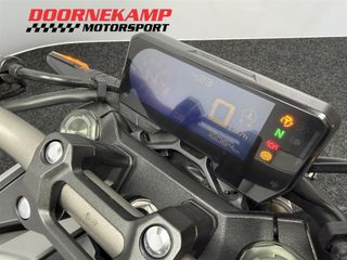 Voertuigafbeelding 16