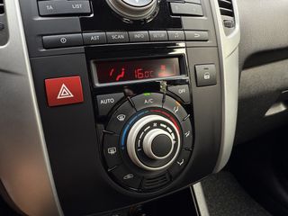 Voertuigafbeelding 13