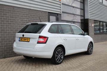 Voertuigafbeelding 4